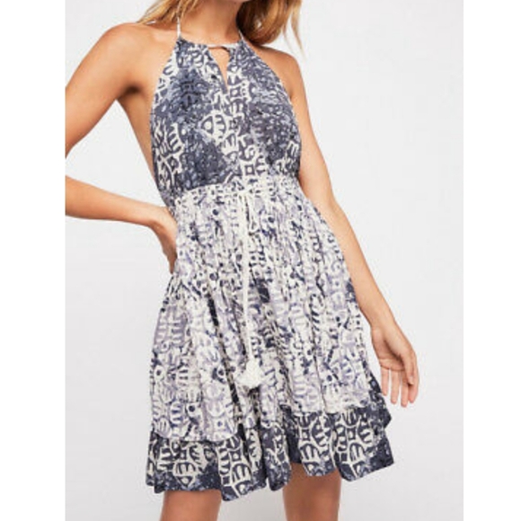 Free People Mini Dress Halter Neck Sleeveless Open Back Batik Blue Ivory S NWT - Picture 2 of 16